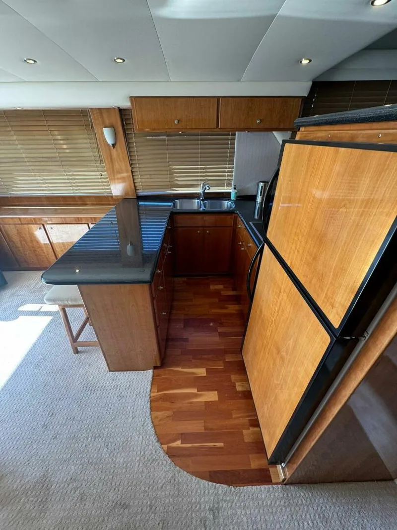 Slide: The Image of Navigator 5100 Pilothouse 2007 - 5503615