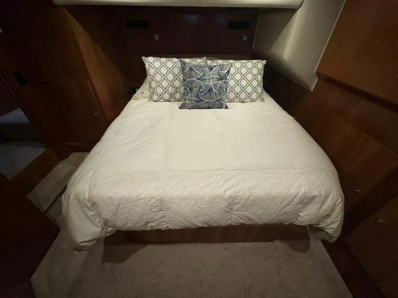 Slide: The Image of Navigator 5100 Pilothouse 2007 - 5503631