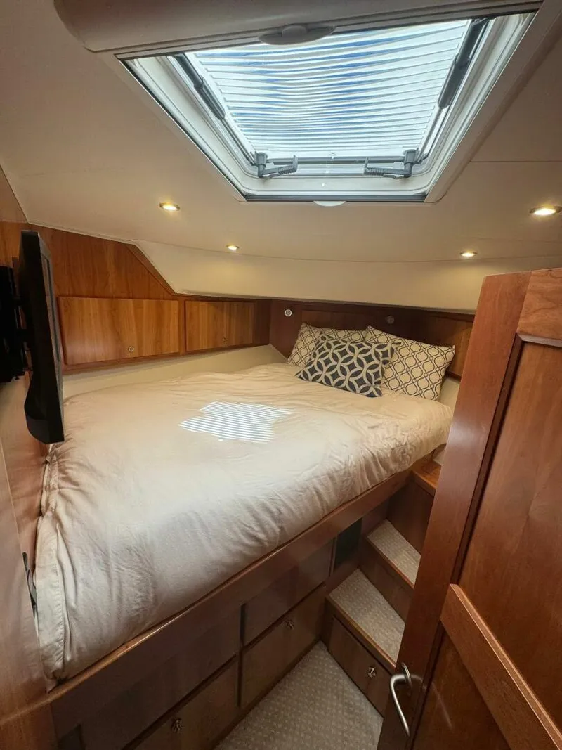 Slide: The Image of Navigator 5100 Pilothouse 2007 - 5503637