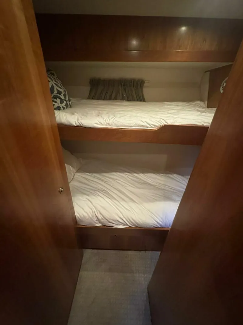 Slide: The Image of Navigator 5100 Pilothouse 2007 - 5503640