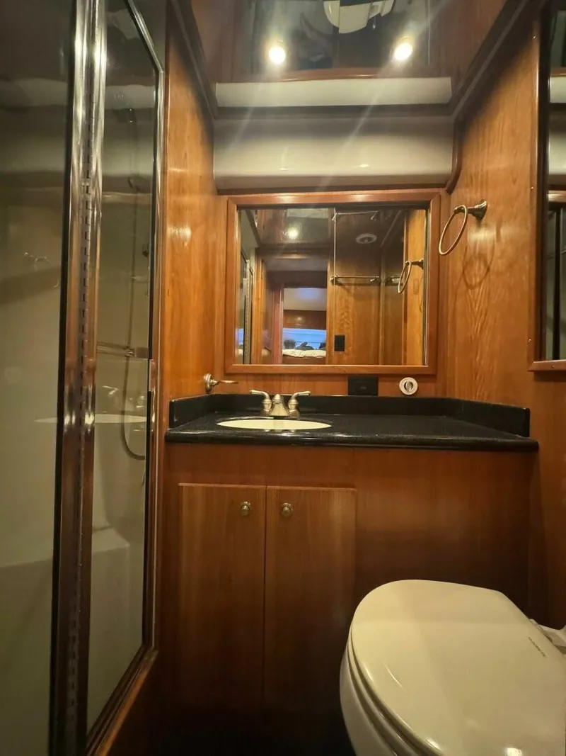 Slide: The Image of Navigator 5100 Pilothouse 2007 - 5503642