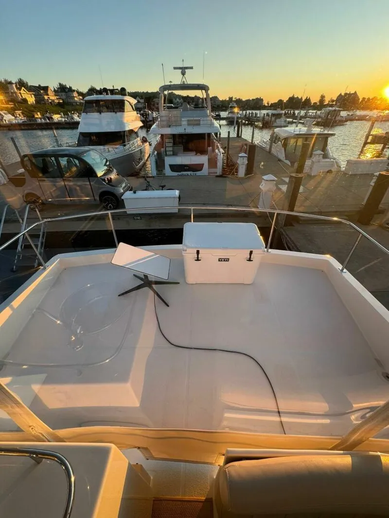 Slide: The Image of Navigator 5100 Pilothouse 2007 - 5503666