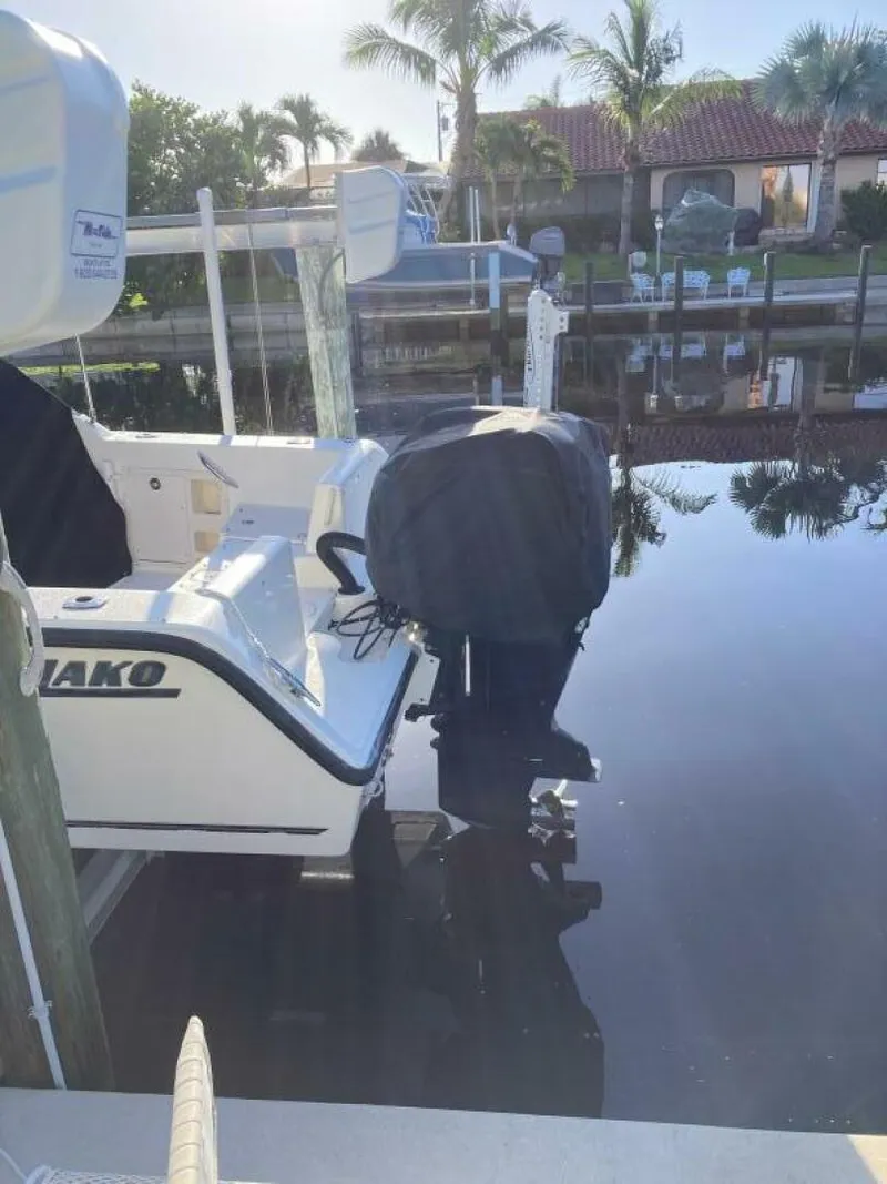 Slide: The Image of Mako 215 Dual Console 2006 - 5505053