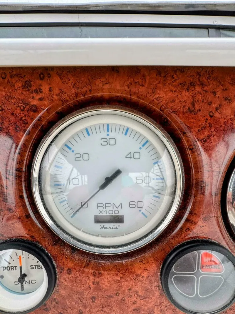 Slide: The Image of Silverton 35 Motor Yacht 2005 - 5505382