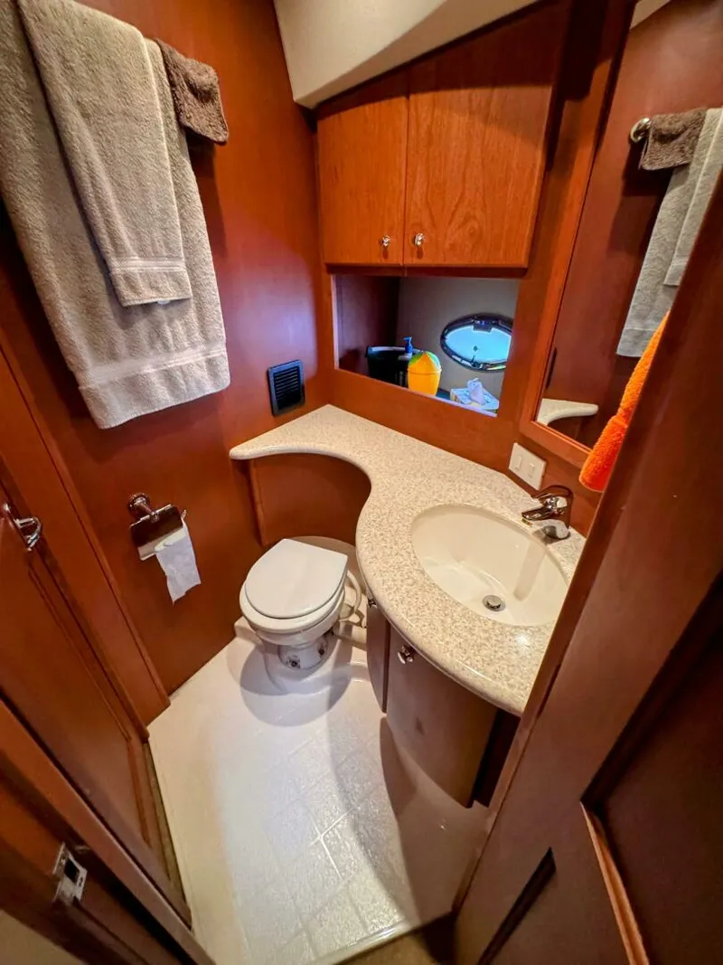 Slide: The Image of Silverton 35 Motor Yacht 2005 - 5505408