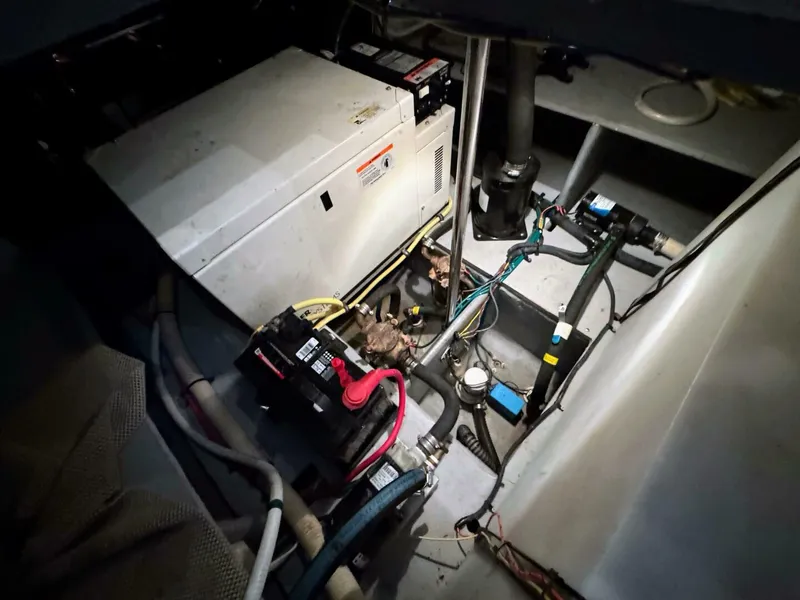 Slide: The Image of Silverton 35 Motor Yacht 2005 - 5505428