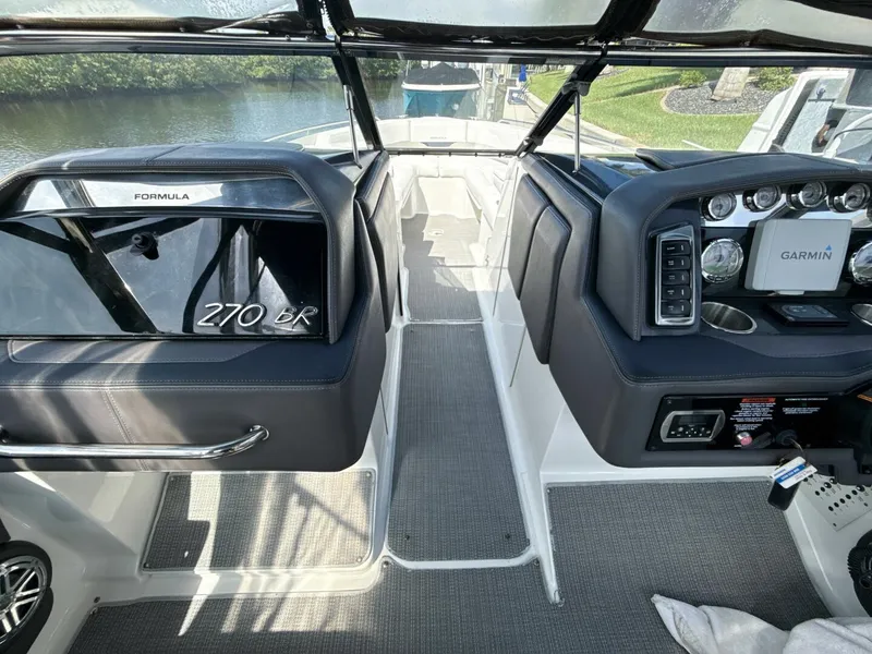 Slide: The Image of Formula 27 BR 2018 - 5505560