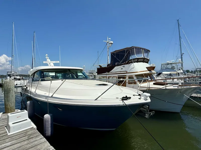 Slide: The Image of Tiara C44 Coupe 2017 - 5505824