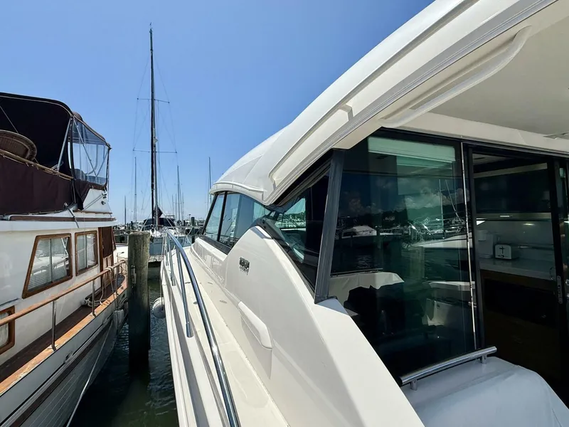 Slide: The Image of Tiara C44 Coupe 2017 - 5505841