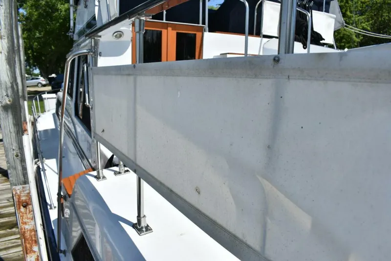 Slide: The Image of Marinette 39 Double Cabin 1985 - 5505830