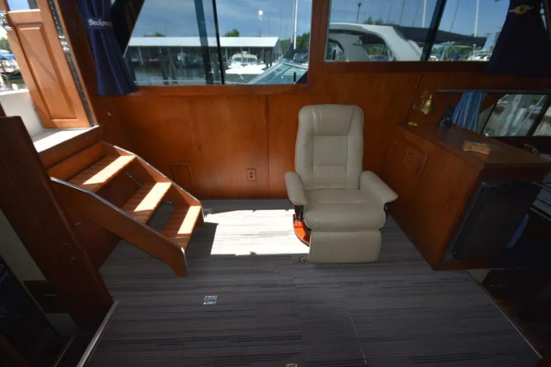 Slide: The Image of Marinette 39 Double Cabin 1985 - 5505880