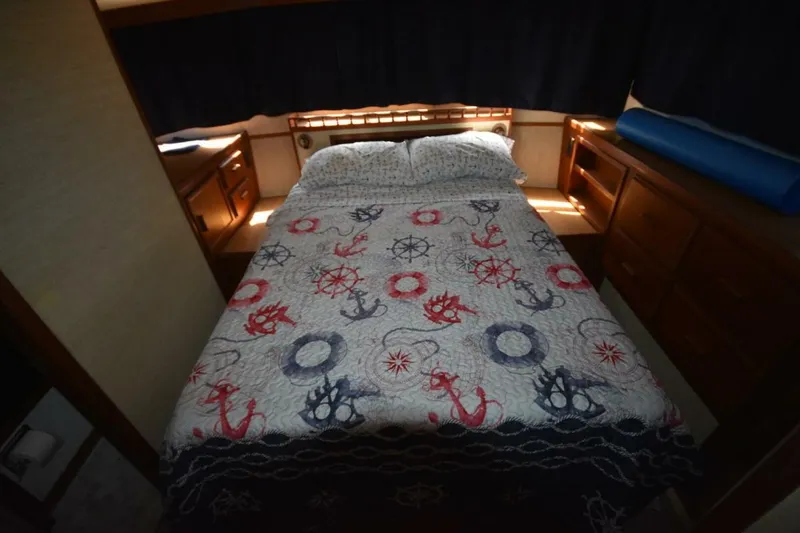 Slide: The Image of Marinette 39 Double Cabin 1985 - 5505914