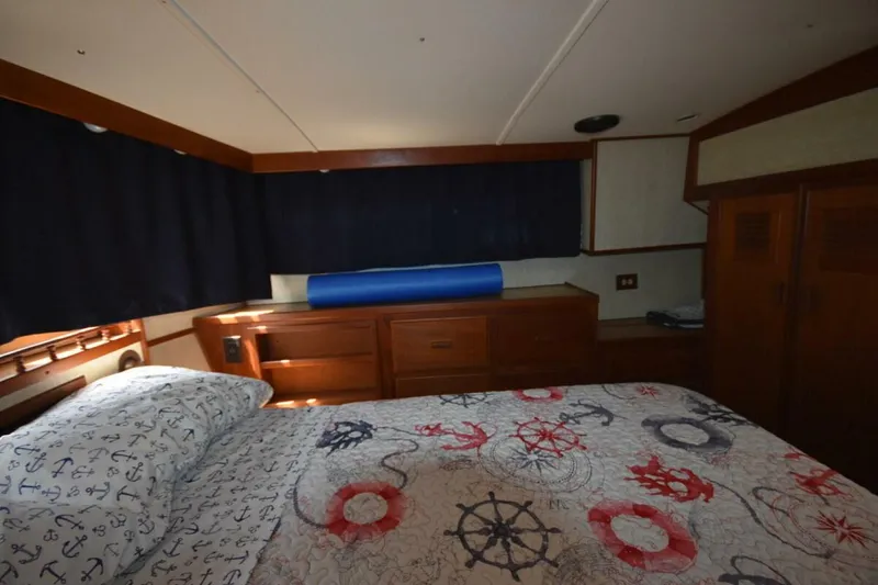 Slide: The Image of Marinette 39 Double Cabin 1985 - 5505921
