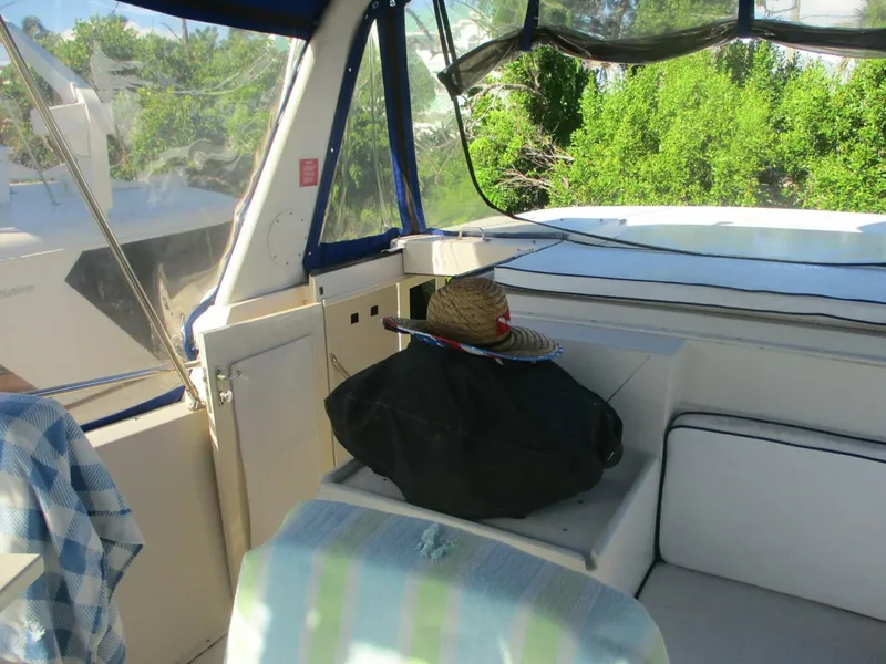 Slide: The Image of Hatteras 43 1986 - 5506303