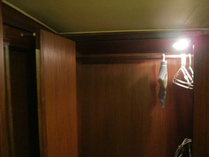 Slide: The Image of Hatteras 43 1986 - 5506311