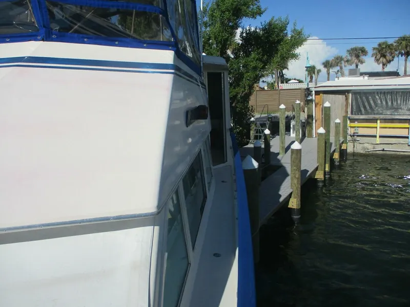 Slide: The Image of Hatteras 43 1986 - 5506292