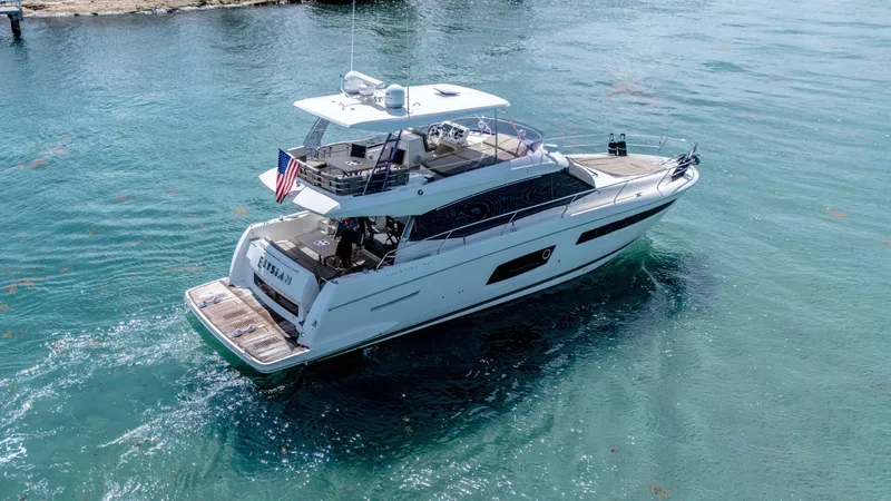 Slide: The Image of Prestige 550 Flybridge 2015 - 5506039