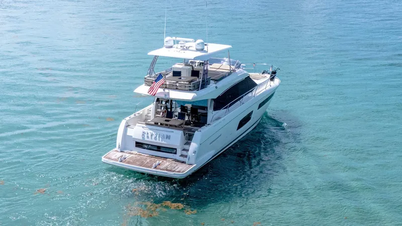 Slide: The Image of Prestige 550 Flybridge 2015 - 5506040