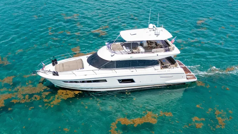 Slide: The Image of Prestige 550 Flybridge 2015 - 5506043