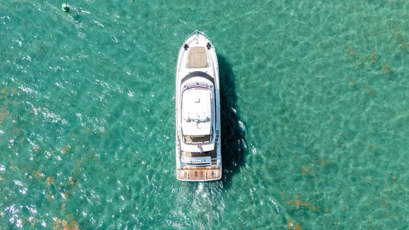 Slide: The Image of Prestige 550 Flybridge 2015 - 5506045