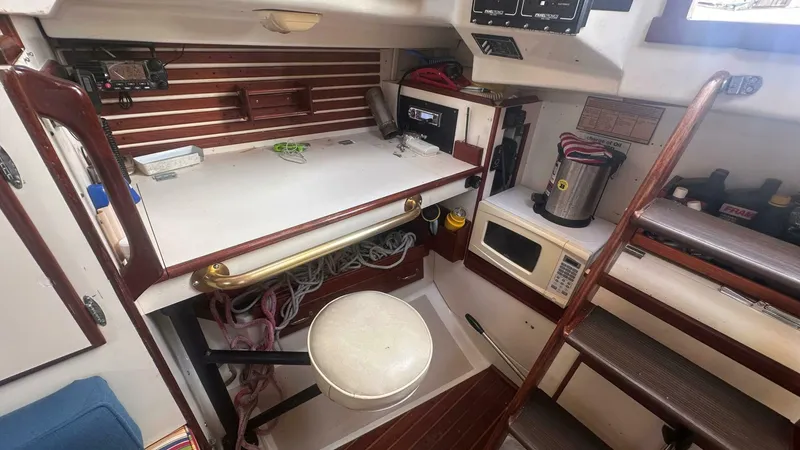 Slide: The Image of Pearson 365 Ketch 1977 - 5506100