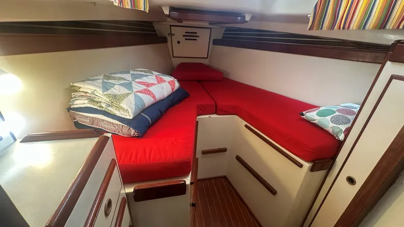 Slide: The Image of Pearson 365 Ketch 1977 - 5506119