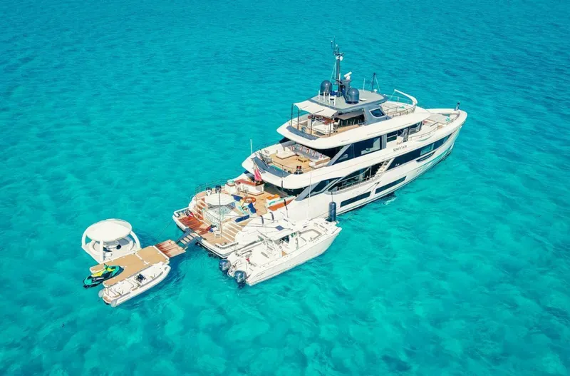 Slide: The Image of Benetti 34M OASIS 2023 - 5507163