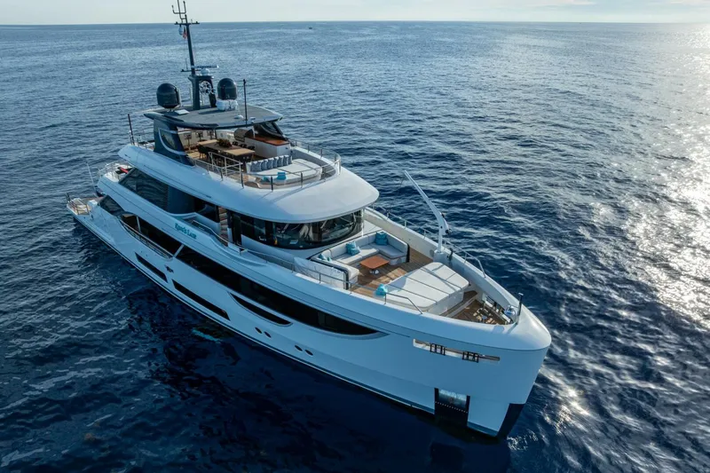 Slide: The Image of Benetti 34M OASIS 2023 - 5506781