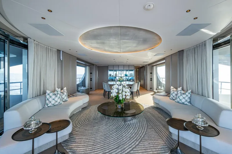 Slide: The Image of Benetti 34M OASIS 2023 - 5506805