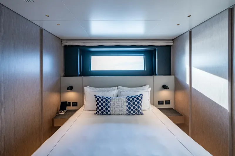 Slide: The Image of Benetti 34M OASIS 2023 - 5506914