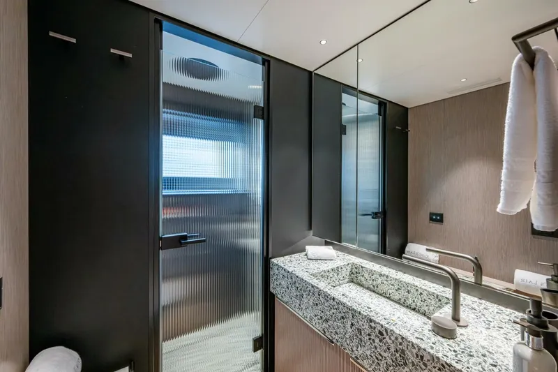 Slide: The Image of Benetti 34M OASIS 2023 - 5506921