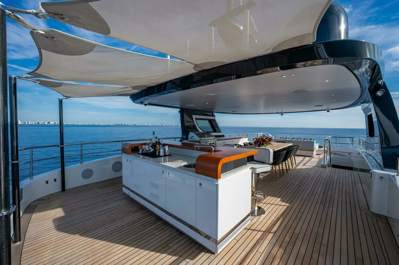 Slide: The Image of Benetti 34M OASIS 2023 - 7647521
