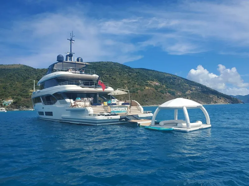 Slide: The Image of Benetti 34M OASIS 2023 - 7647549