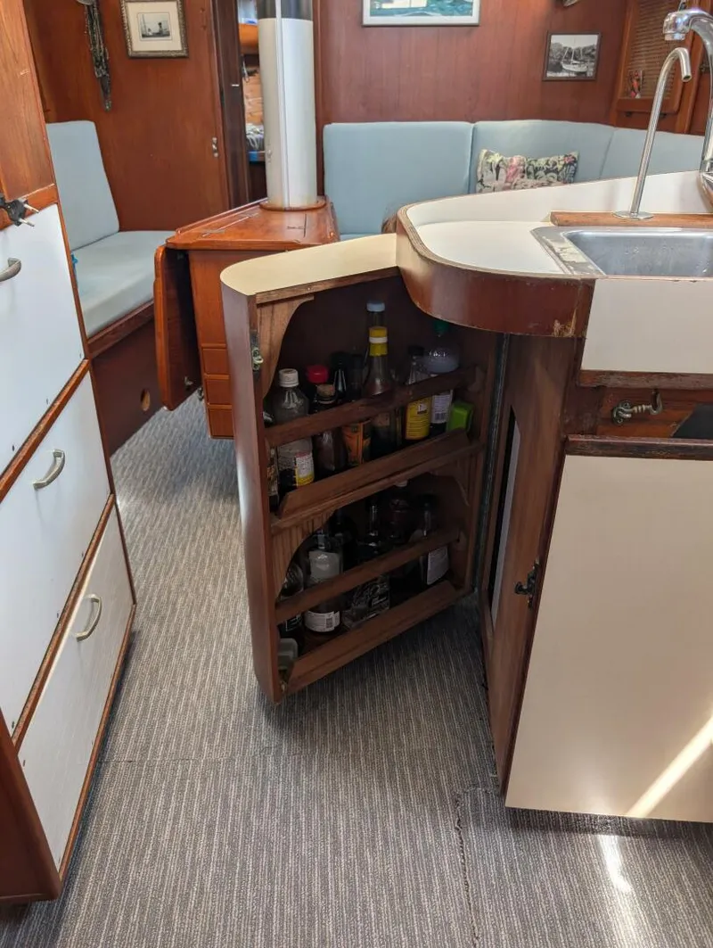 Slide: The Image of Southern Cross 39 1986 - 5507021