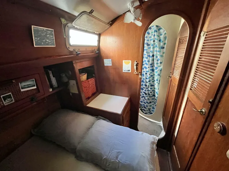 Slide: The Image of Southern Cross 39 1986 - 5506861