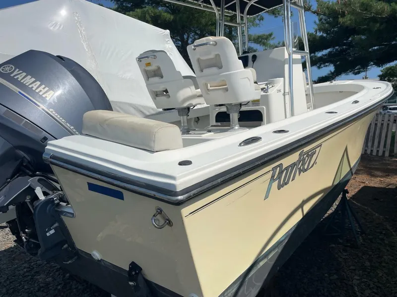 Slide: The Image of Parker Marine 2100 Special Edition 2015 - 5600915