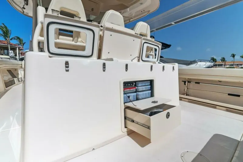 Slide: The Image of 2021 Grady-White 376 Canyon - Galloway's Group - Deluxe Lean Bar - 5507658