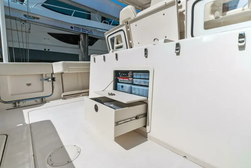 Slide: The Image of 2021 Grady-White 376 Canyon - Galloway's Group - Deluxe Lean Bar - 5507659