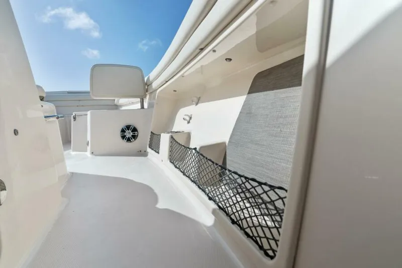Slide: The Image of 2021 Grady-White 376 Canyon - Galloway's Group - Gunwales - 5507623