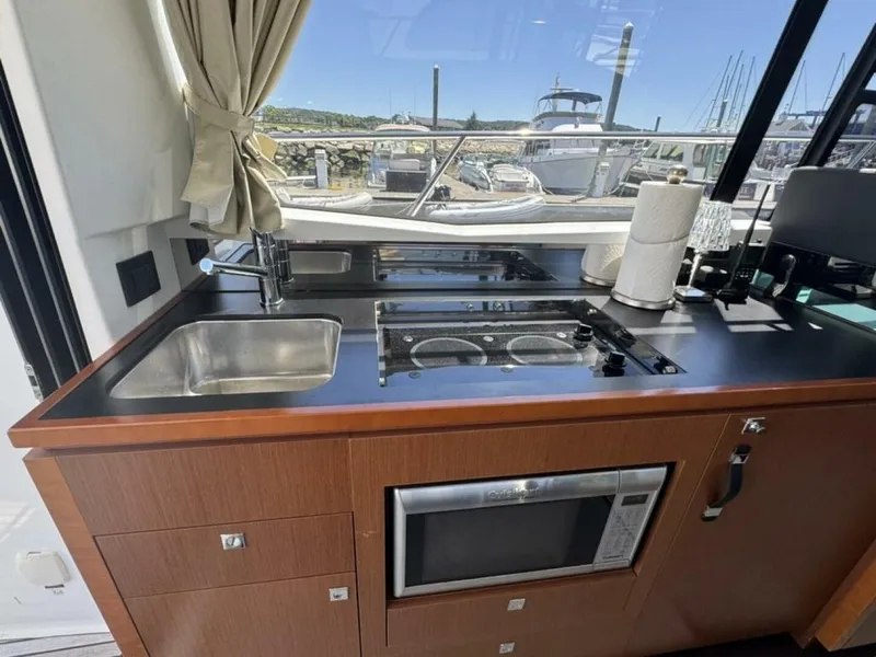 Slide: The Image of Jeanneau Velasco 37F 2016 - 5507911