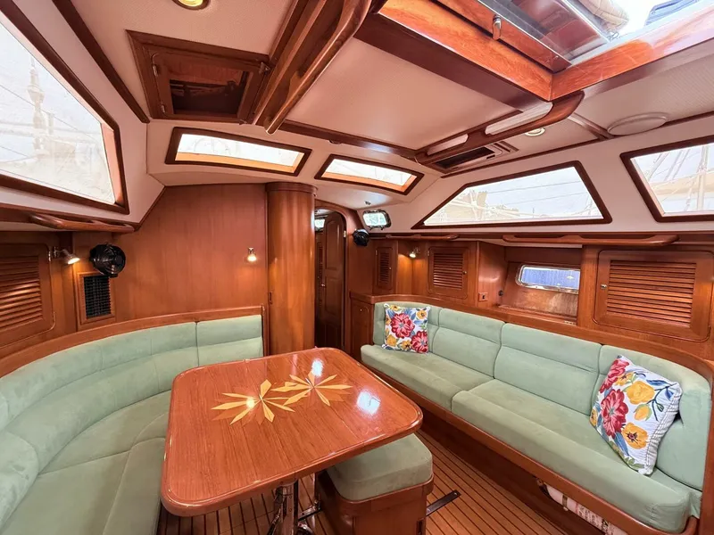 Slide: The Image of Hylas 46 Center Cockpit 2008 - 5549651