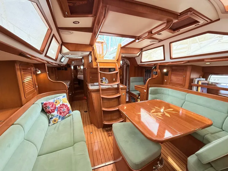 Slide: The Image of Hylas 46 Center Cockpit 2008 - 5549674