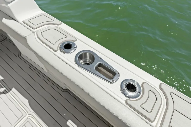 Slide: The Image of 2023 Boston Whaler 240 Vantage - Rod Holders - 5538706