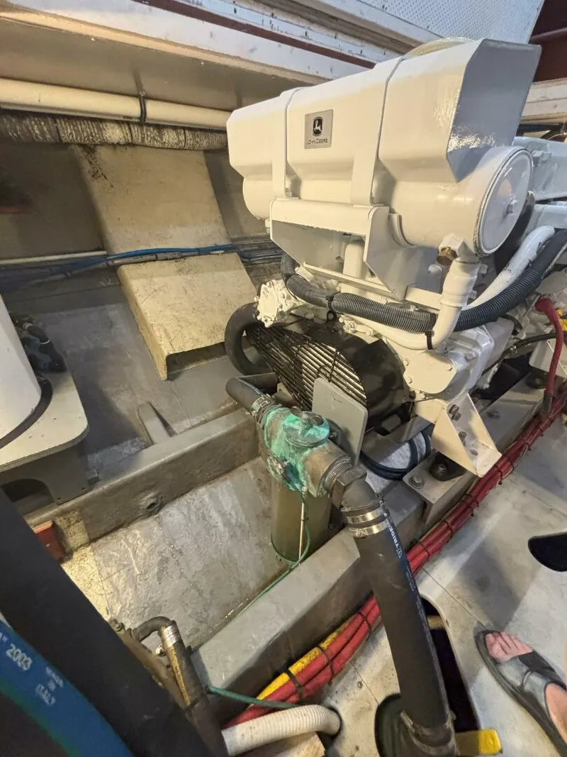 Slide: The Image of Matthews 4 Flush Deck 1972 - 5527446