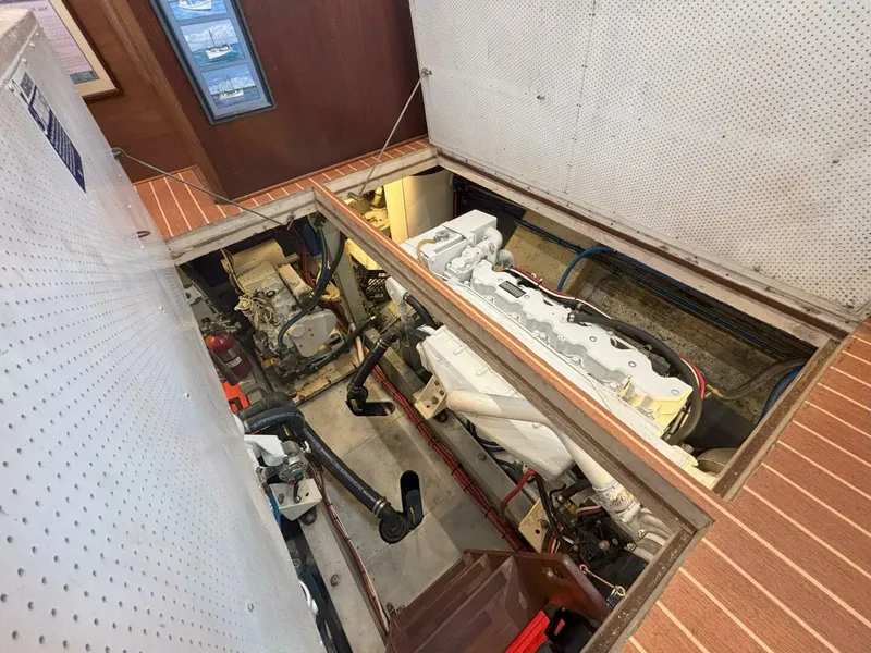 Slide: The Image of Matthews 4 Flush Deck 1972 - 5527458