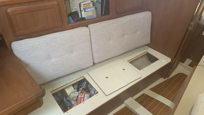 Slide: The Image of Hunter 30 T 1991 - 5508470