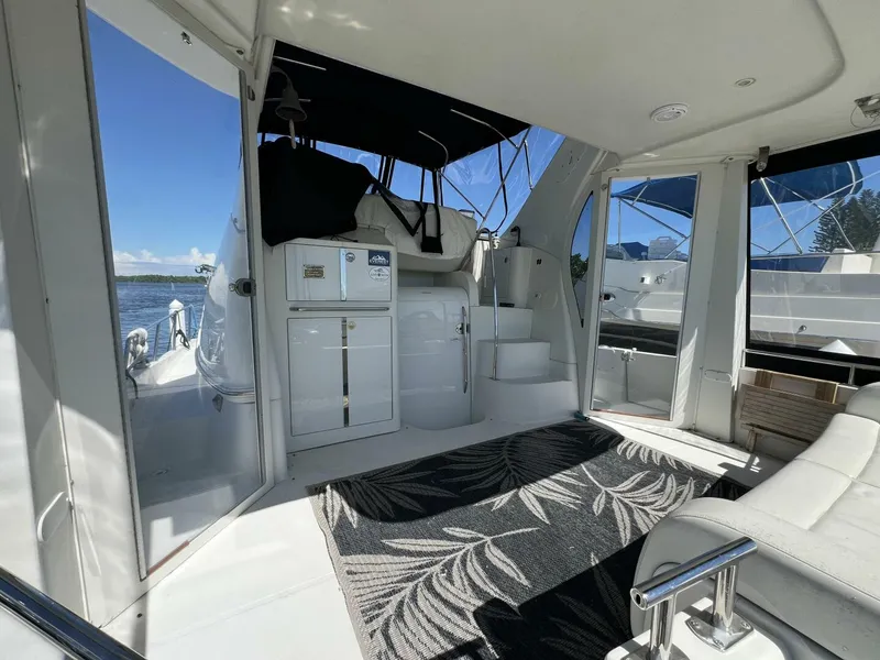 Slide: The Image of 2006 Carver 444 Cockpit Motor Yacht - Cockpit - 5511818