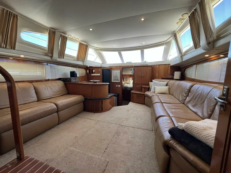 Slide: The Image of 2006 Carver 444 Cockpit Motor Yacht - Salon - 5511837