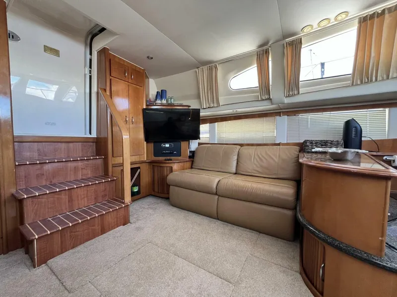 Slide: The Image of 2006 Carver 444 Cockpit Motor Yacht - Salon - 5511820