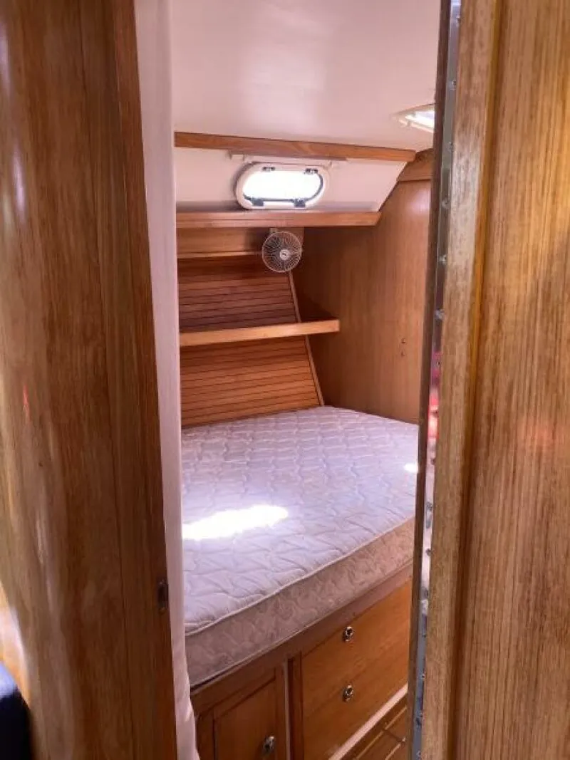 Slide: The Image of Catalina 42 mkII 2005 - 5508553